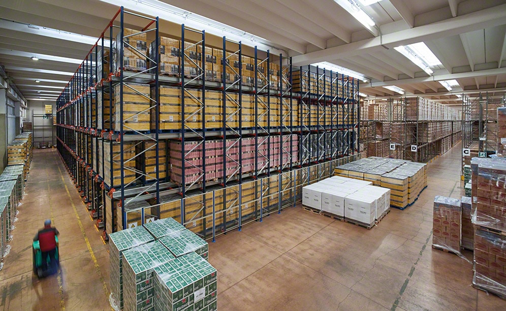 The warehouse of the 3PL company Logistic Net increases its capacity