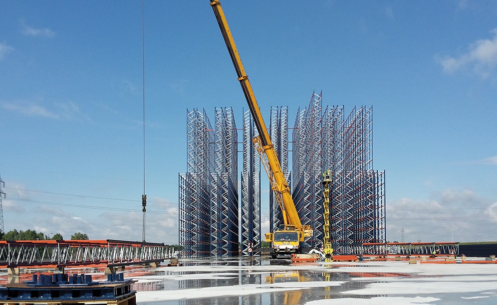 Case study automated clad-rack Ceramika Paradyż warehouse in Poland ...