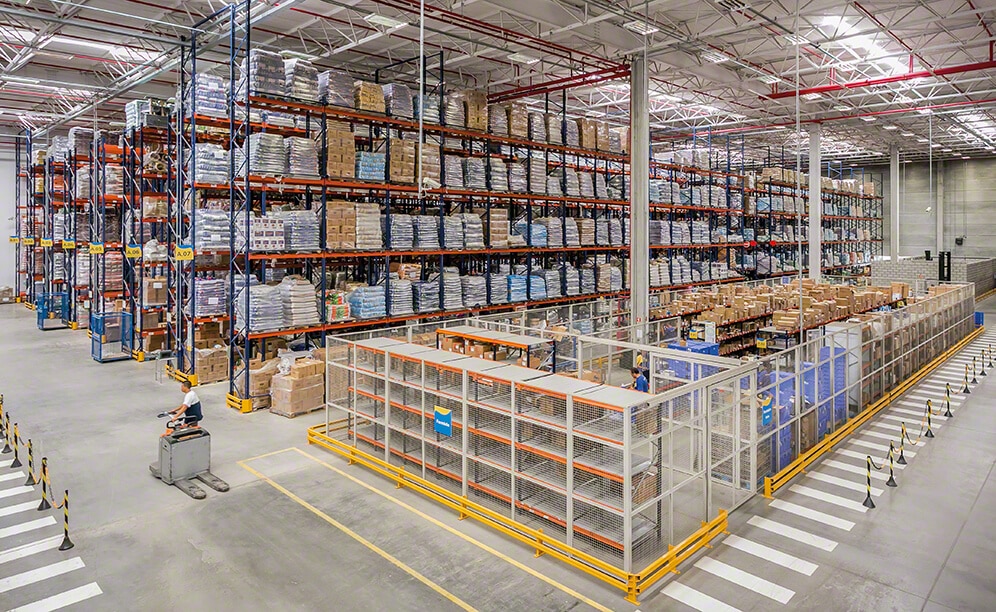 The Petz warehouse in São Paulo is capable of housing more than 5,700 pallets