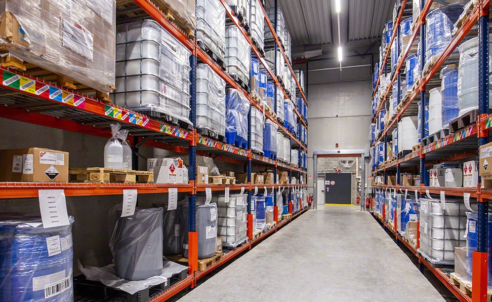 Ectra’s electrical components and chemical products warehouse in France