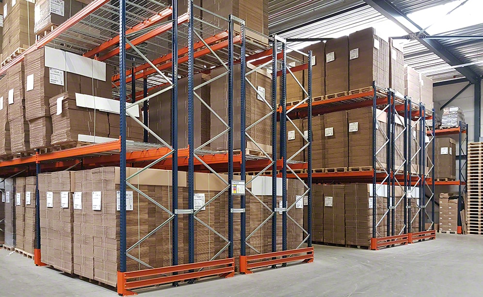 Warehouse to manage the packaging of Scherp Verpakkingen in the Netherlands Warehouse to manage the packaging of Scherp Verpakkingen in the Netherlands