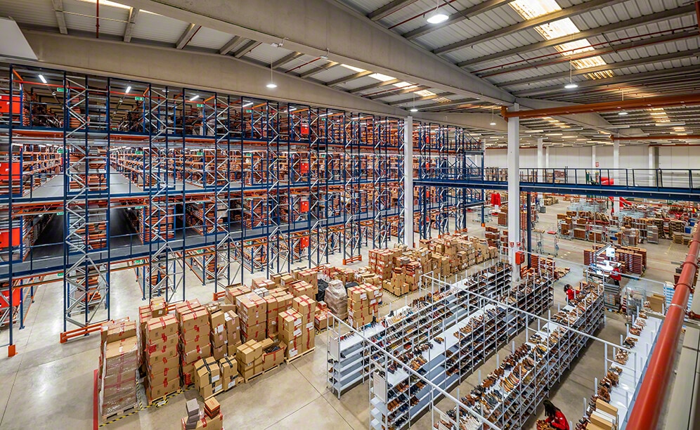 Pikolinos shoe brand renovates its warehouse to deal with e-commerce trends Pikolinos shoe brand renovates its warehouse to deal with e-commerce trends