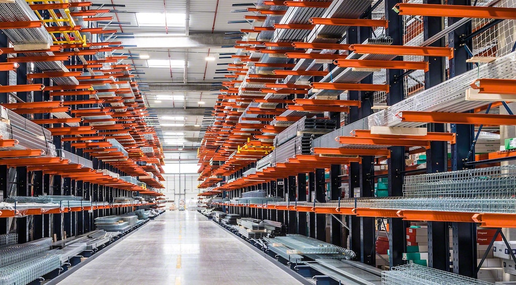 Heavy Duty Cantilever Racking Heavy Duty Cantilever Racking
