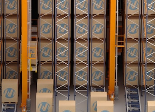 Automated warehouse for handmade yogurt from El Pastoret de la Segarra Automated warehouse for handmade yogurt from El Pastoret de la Segarra