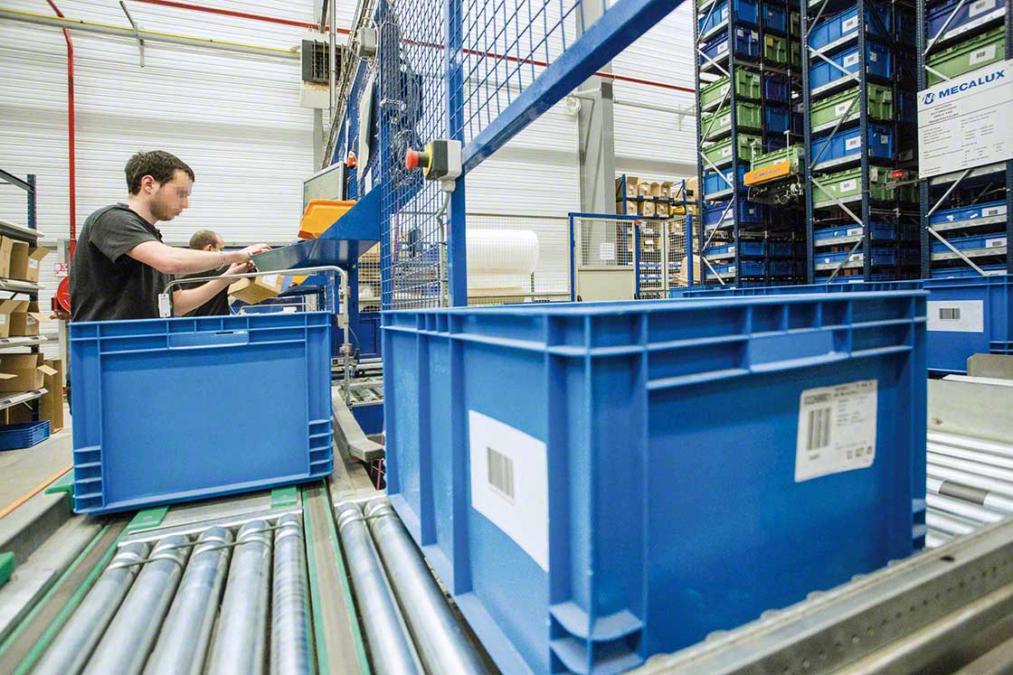 The WMS assists with the relabelling of e-commerce returns and assigns them new locations