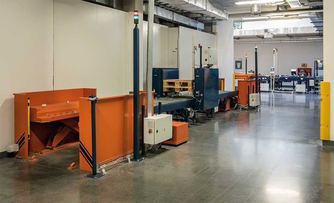 Automated control of inflows and outflows prevents errors in pharma logistics