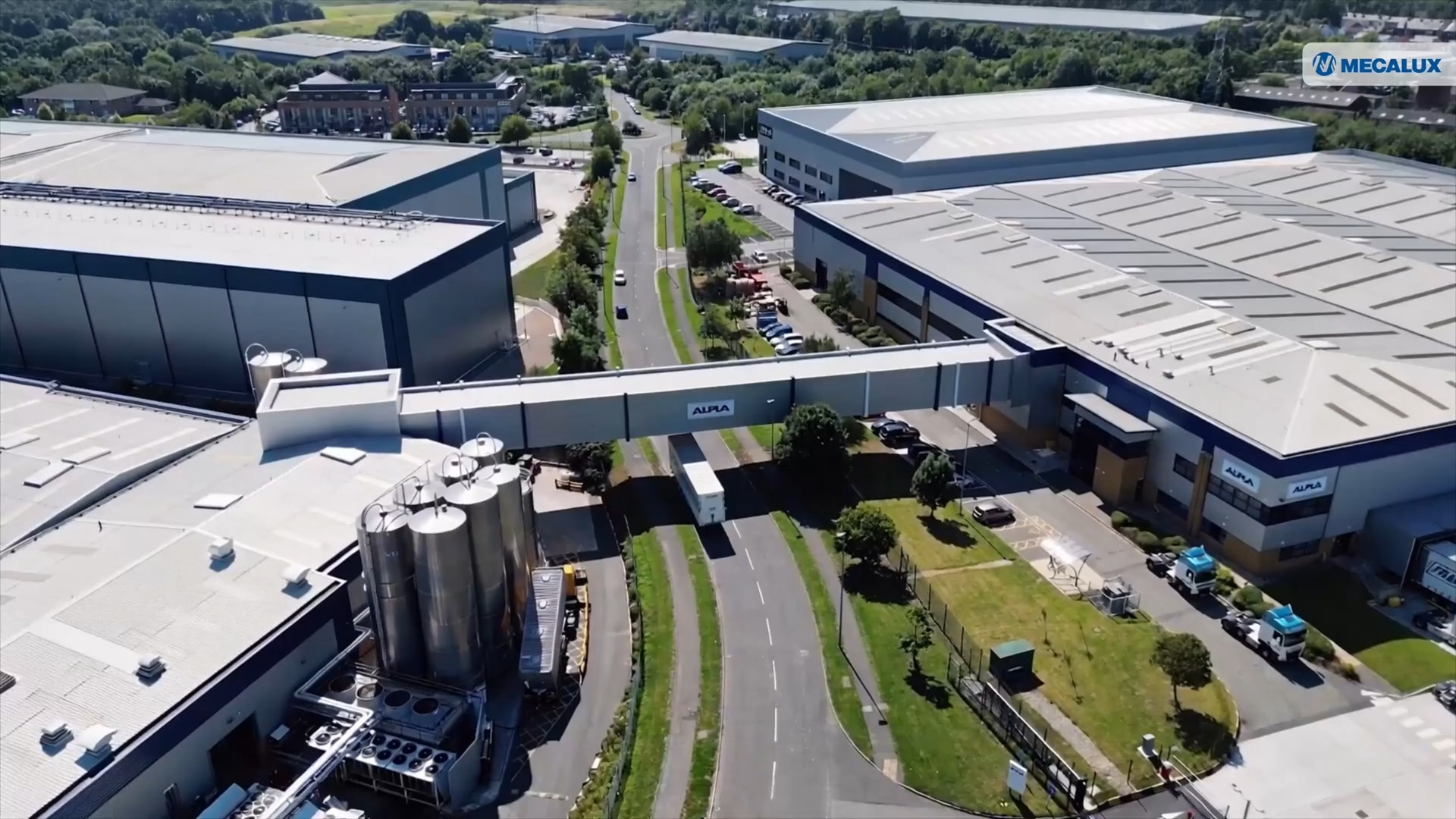 Connecting warehouse and production plant ALPLA’s Innovative UK Conveyor Project
