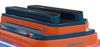 The AMR 600 and AMR 1500 models are equipped with lifting platforms