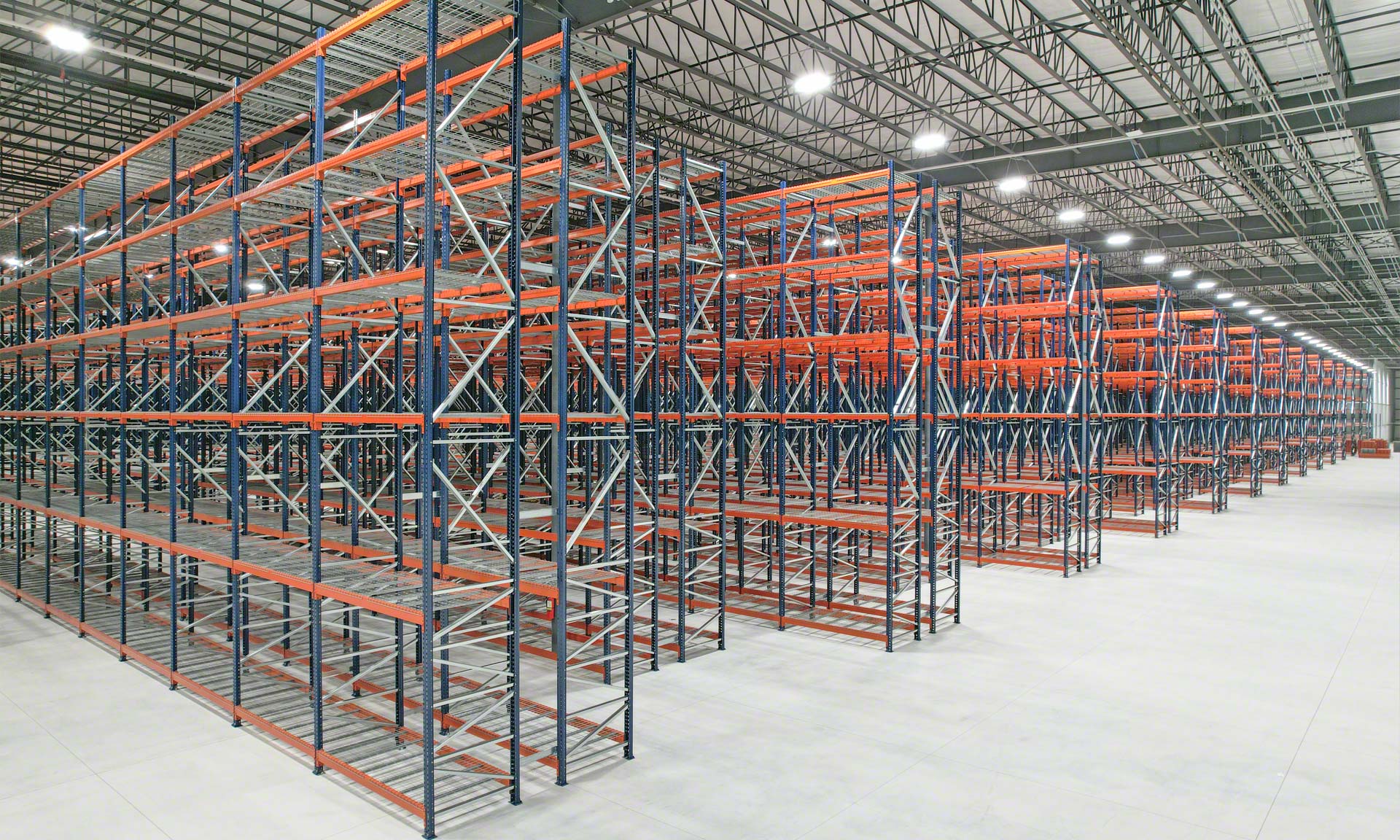 Abraxas maximises storage capacity for efficient document management Abraxas maximises storage capacity for efficient document management
