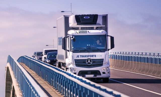 Caudron Meunerie’s distribution centre with flour for French bakeries