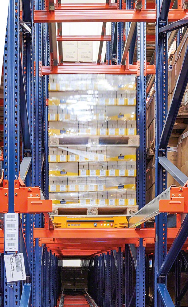 Vitakraft has optimised its warehouse space with the Pallet Shuttle system