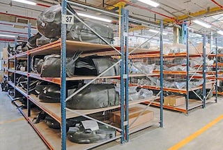 Heavy duty racks can store bulky loads