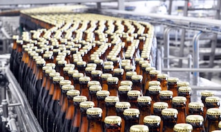 Slaur Sardet: AS/RS with 8 stacker cranes to manage 160 bottles/year