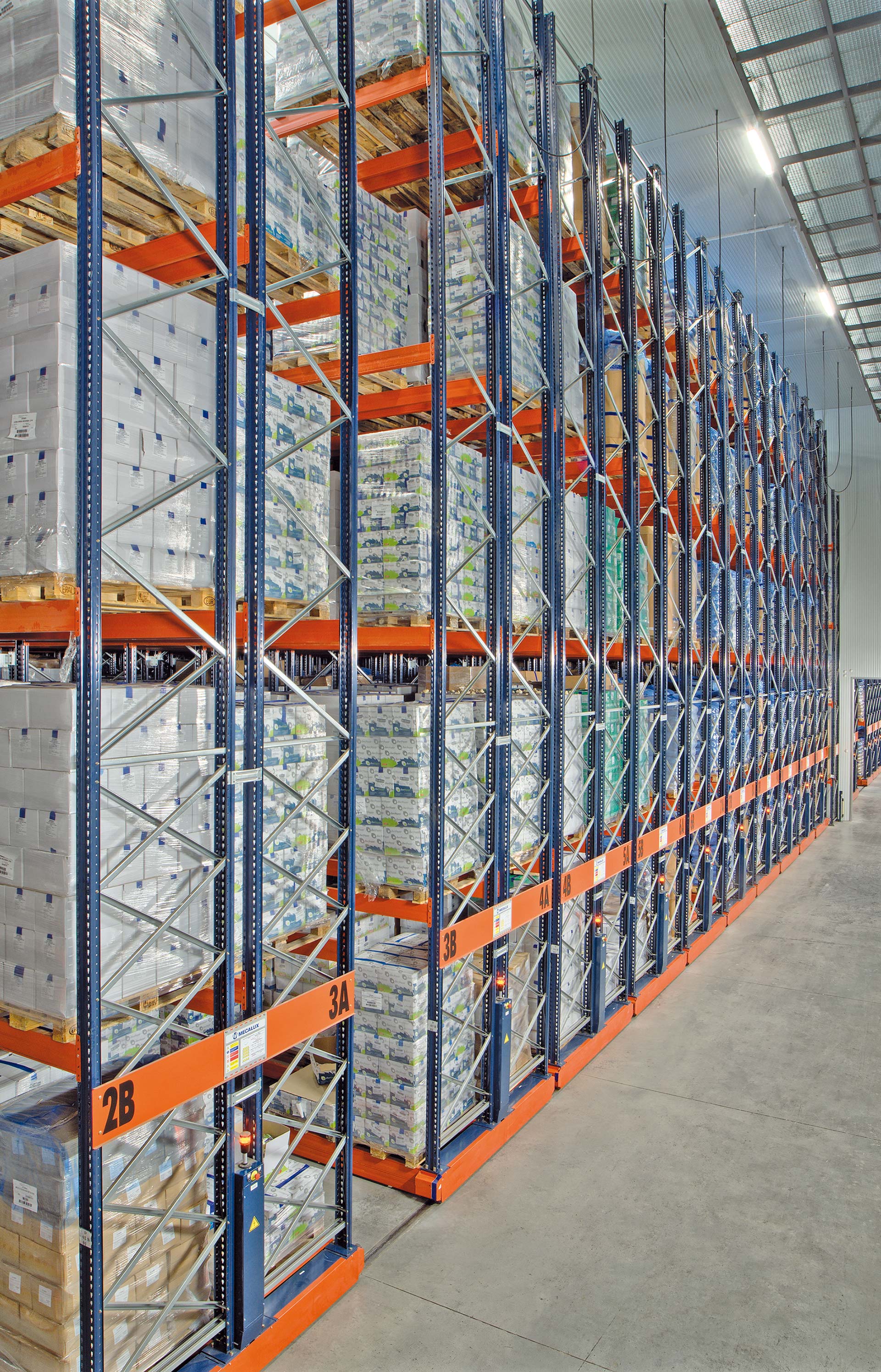 This system can be adapted to warehouses with more levels to optimise the load capacity