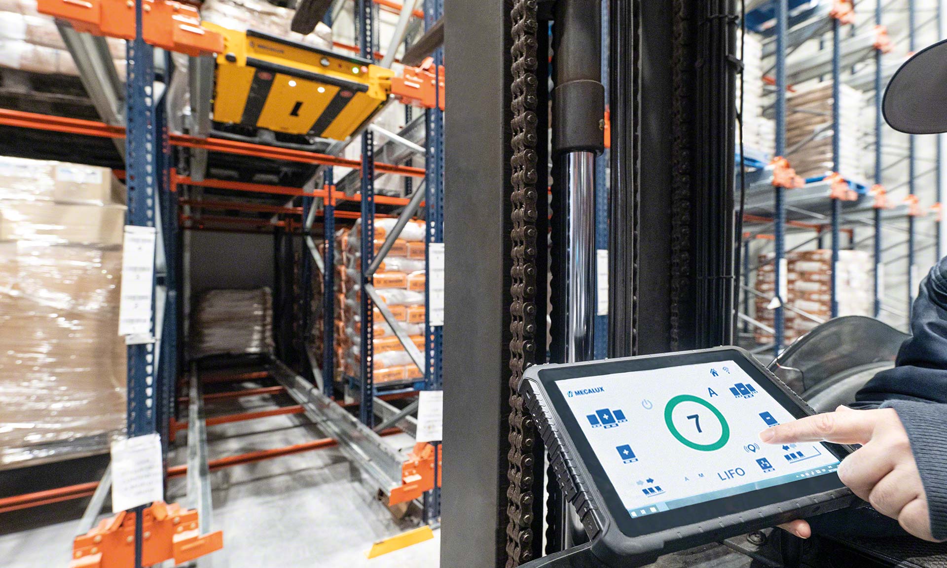 Legacy Manufacturing optimised warehouse in Iowa Mecalux.co.uk