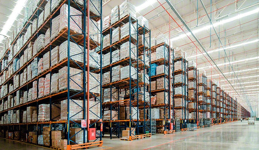 Storage capacity and speed in the new warehouse of Armazém Mateus