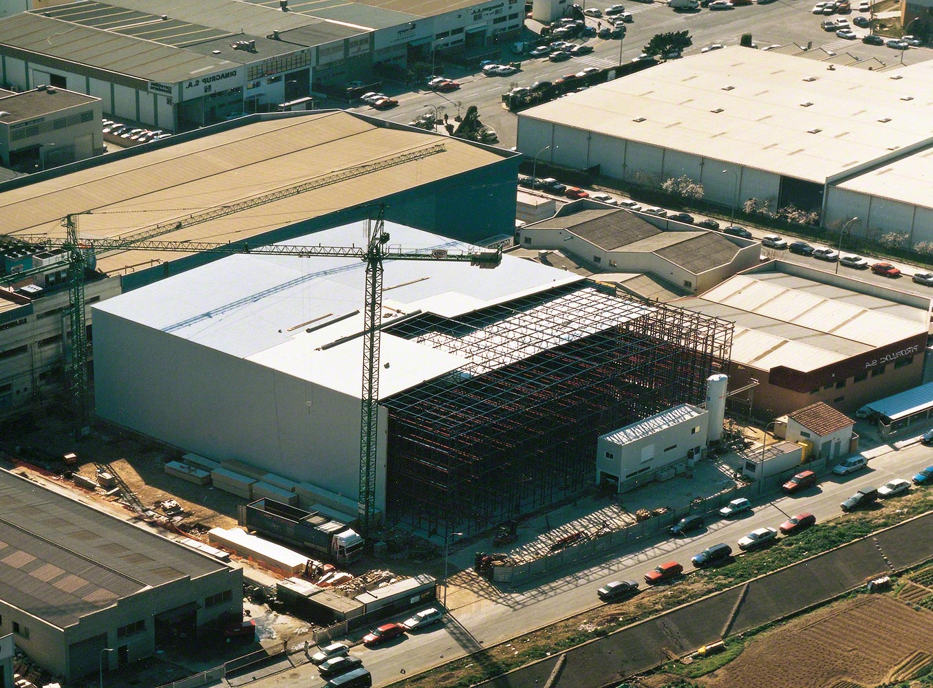 Clad-rack warehouses