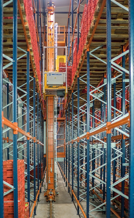 The capacity of the five stacker cranes exceed 175 combined movements per hour and 325 single movements