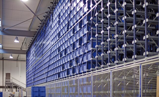 The miniload warehouse is set up to house 5,320 euroboxes