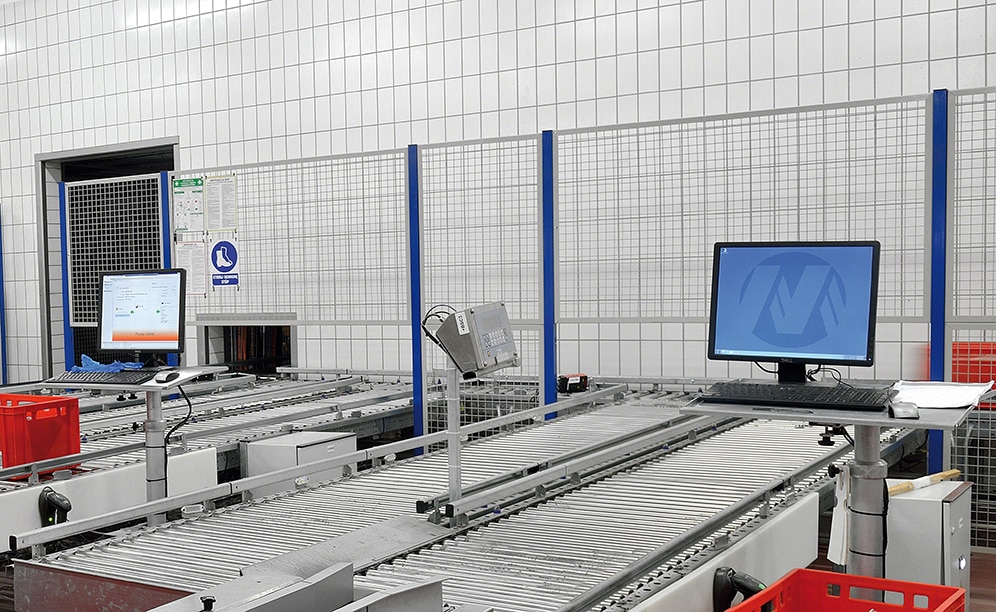 Using the Mecalux Easy WMS warehouse management system, ZM Kania is able to control and optimise all the flows, processes and operational bases that take place within its warehouse